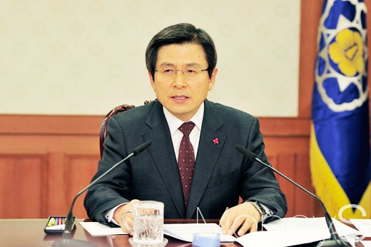 황대만 팬클럽. 사진은 황교안 대통령 권한대행 국무총리. /사진=임한별 기자