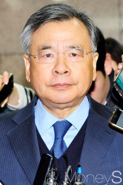 박영수 특검. 이규철 특검보. 이용복 특검보. 사진은 박영수 특별검사. /사진=임한별 기자