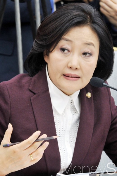 박영선. 박영선 의원. 박영선 국회의원. 박영선 문재인. 사진은 박영선 더불어민주당 의원. /사진=사진공동취재단