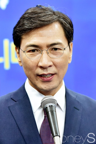 제주 4·3 사건. 사진은 안희정 충남지사. /사진=임한별 기자