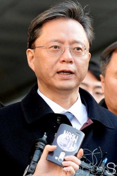 [속보] 우병우 전 청와대 수석 피의자 신분 검찰 출석