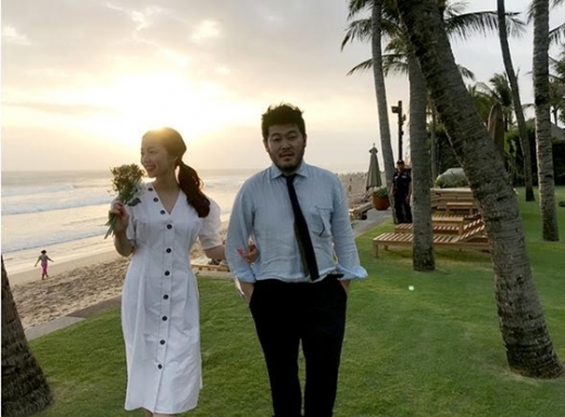 '9월의 품절남' 김기방, 4살 연하 사업가 김희경 부대표와 결혼(전문)