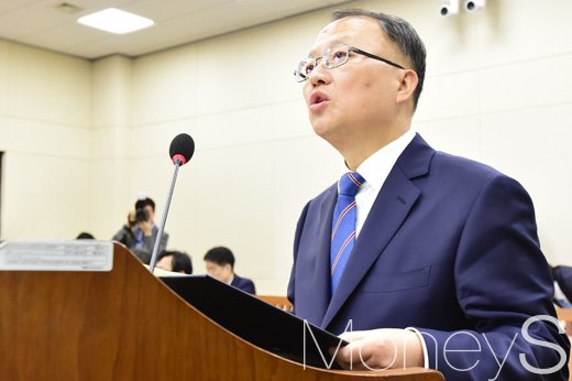 한승희 국세청장 후보자가 26일 국회에서 열린 인사청문회에 참석했다. /사진=임한별 기자