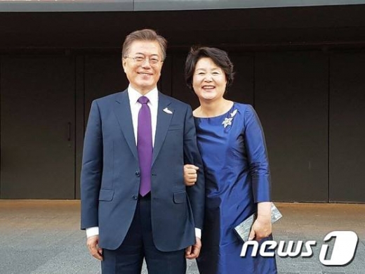 문재인 대통령 부부. /사진=청와대 페이스북