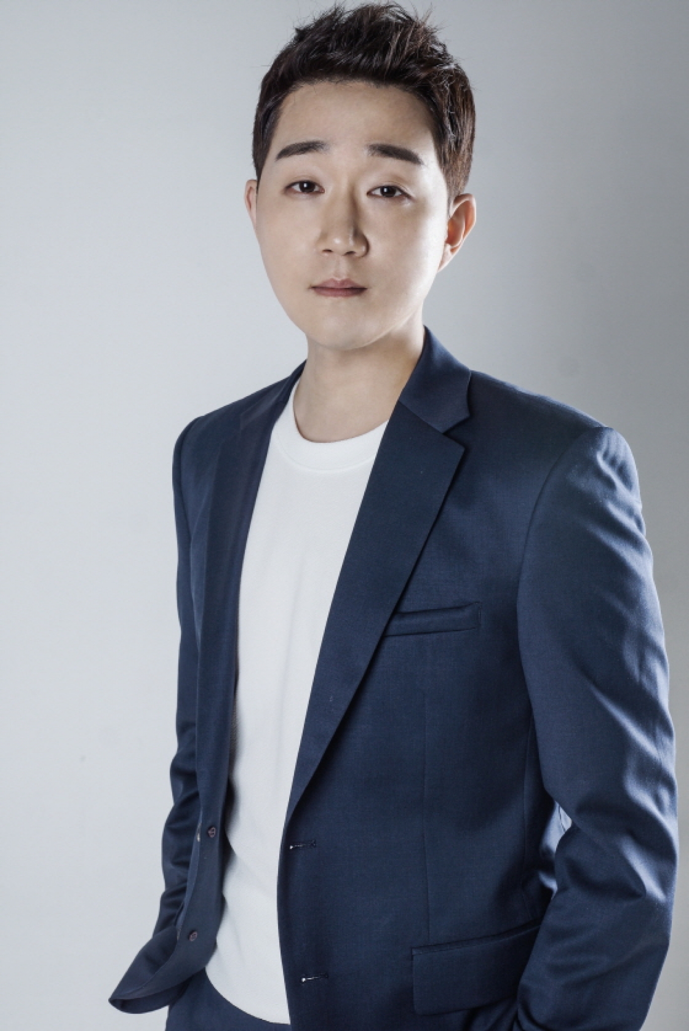 '급성백혈병' 최성원 완치, 박중훈 소속사와 계약 