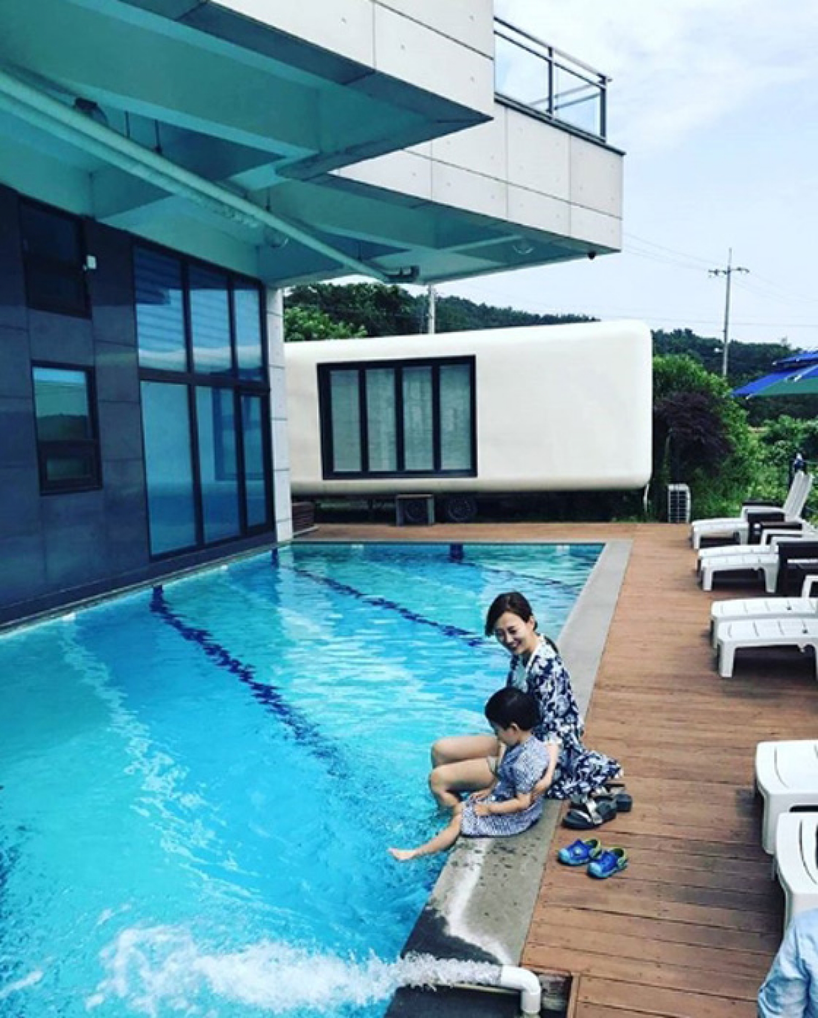 장윤정♥도경완, 아들 연우와 행복한 시간 
