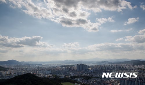 [오늘 날씨] 전국 가을비… 서울도 낮 동안 빗방울