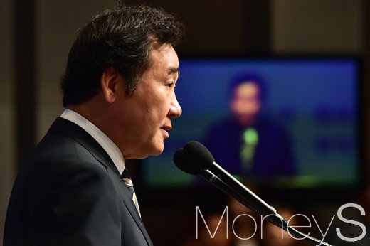 병역명문가. 사진은 이낙연 국무총리. /사진=임한별 기자