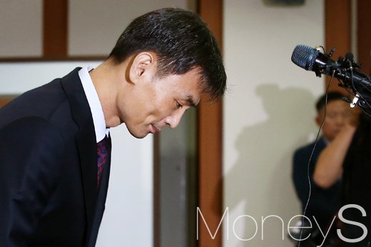 이찬열. 박성진 중소기업벤처부 장관 후보자가 지난달 31일 서울 영등포구 중소기업중앙회에서 기자회견을 하고 있다. /사진=임한별 기자