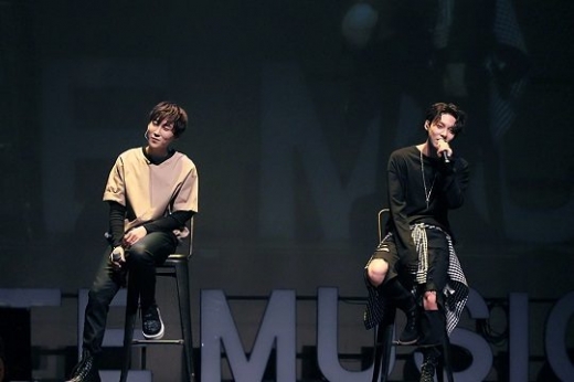 우진영, 박우담과 '해피 토크쇼' 개최… 