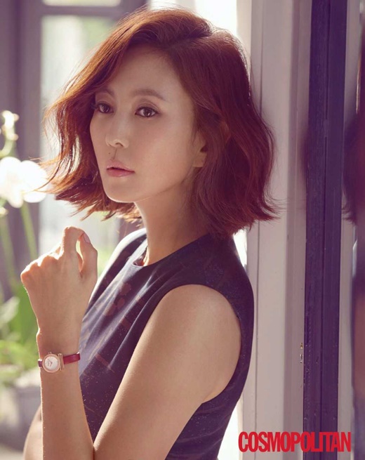 김남주, 블랙 수트+선글라스로 완성한 가을 스타일링