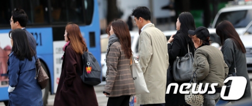 [내일 날씨] 서울·충청·전라 등 아침 기온 '한자리'… 일교차 주의