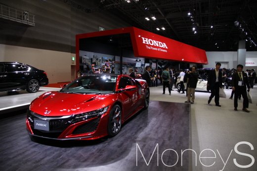 혼다 부스의 NSX. /사진=박찬규 기자