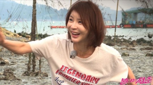 '불타는청춘' 강문영, 김정균 이혼 아픔 위로… 