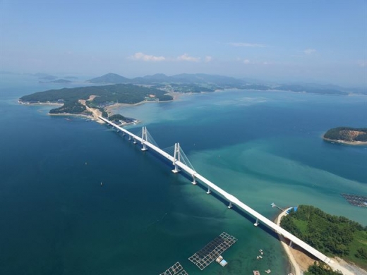 장보고대교. /사진=전남 완도군 제공