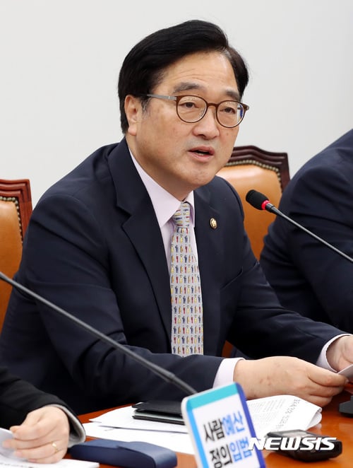 우원식, 국민·바른에 '2+2+2 회의' 제안… 