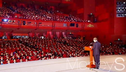 [ӴS] ȭȸ  2018  ù
