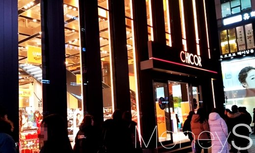 시코르 강남역점 매장 입구. /사진=홍승우 기자 @머니S MNB, 식품 외식 유통 · 프랜차이즈 가맹 & 유망 창업 아이템의 모든 것