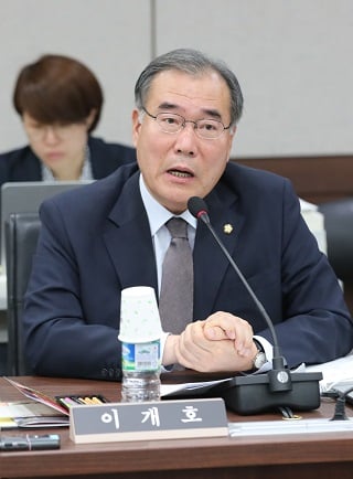 이개호, 민주당 '자제' 요청에 전남지사 출마여부 주중 발표
