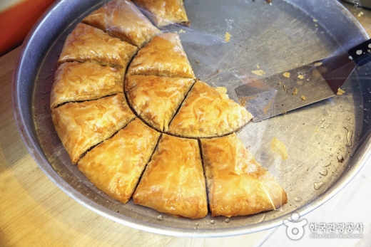 이태원의 음식점. /사진=한국관광공사 제공
