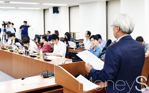 [머니S포톤] '최저임금' 입 뗀 문성현 노사정 위원장