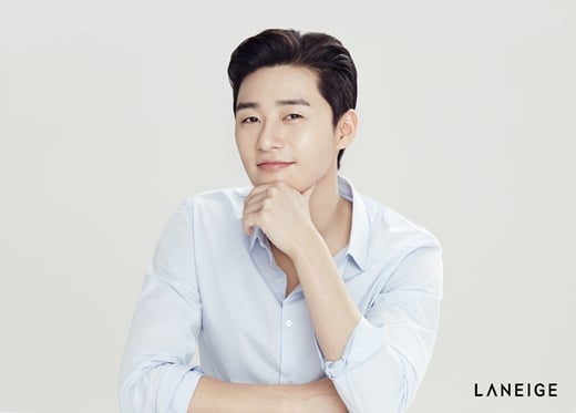 라네즈 옴므 전속모델 배우 박서준. /사진=아모레퍼시픽