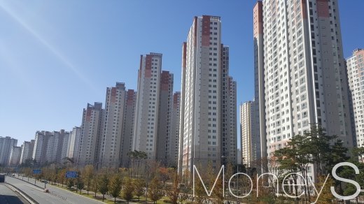 파주 운정신도시의 한 아파트 단지. /사진=김창성 기자