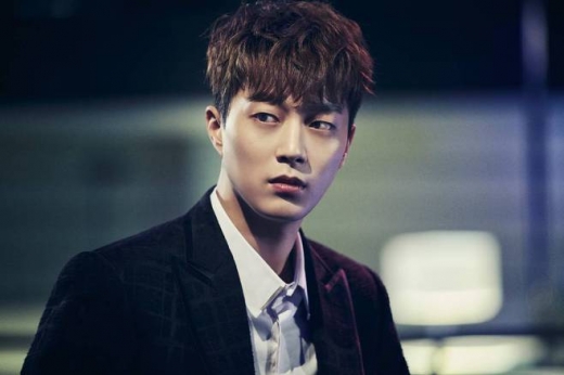 윤두준 입대. /사진=어라운드어스 엔터테인먼트 제공