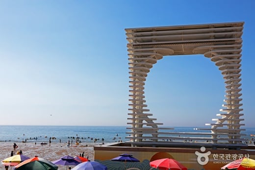 만리포해수욕장./사진=한국관광공사