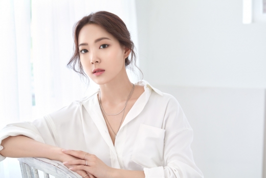 /사진=PHYSIOGEL X ELLE KOREA