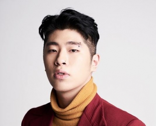 악플러 100명 고소. 사진은 가수 오반. /사진=로맨틱팩토리 제공
