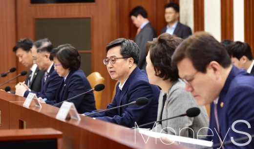 [머니S포토] 김동연, 
