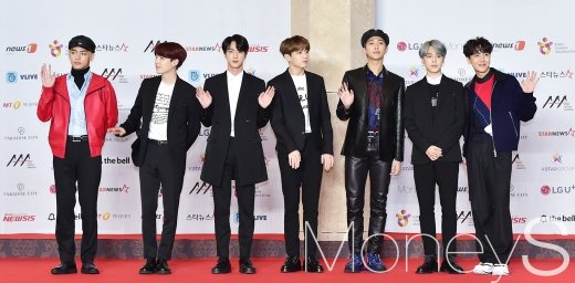 방탄 교통사고. 사진은 2018 AAA 행사에 참석한 그룹 방탄소년단. /자료사진=임한별 기자