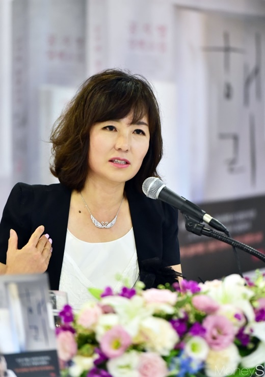 공지영 작가. /사진=임한별 기자