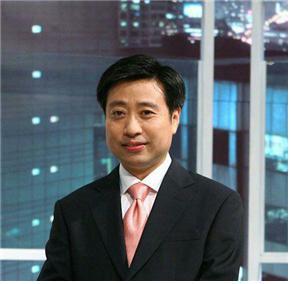 윤도한 청와대 국민소통수석. /사진=청와대