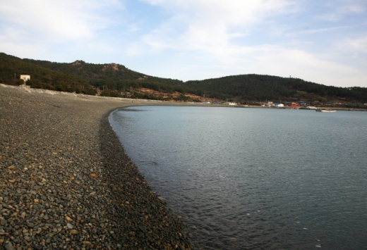 진산 갯돌해변. /사진=한국관광공사