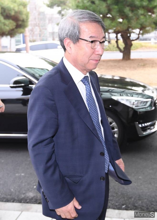  KBO 簡 5   α 뺴 ʽ忡 õ ͺ ڿ λ׷ ȸ Ҹ ã ִ. / =嵿 