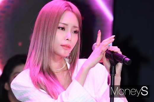 [머니S포토] 헤이즈 '성숙한 얼굴'