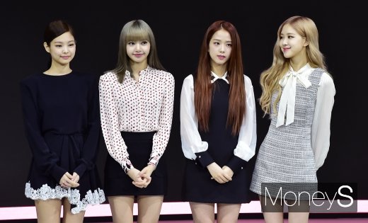 [머니S포토]  2019서울모터쇼 깜짝 등장한 블랙핑크