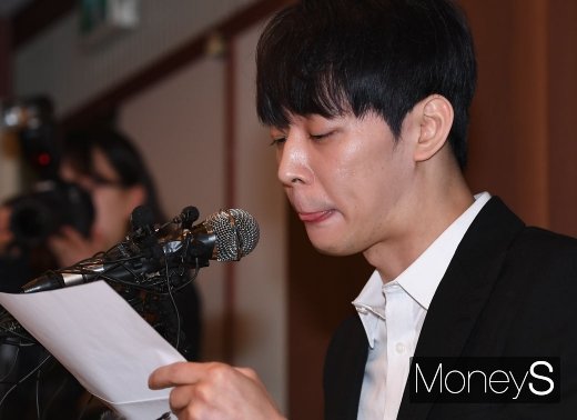 [머니S포토] 박유천, '입술이 바짝'