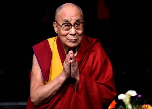달라이 라마. 퇴원. 티베트불교의 최고지도자 달라이 라마(84)가 12일 병원에서 퇴원했다고 AFP통신 등이 보도했다. /사진=로이터