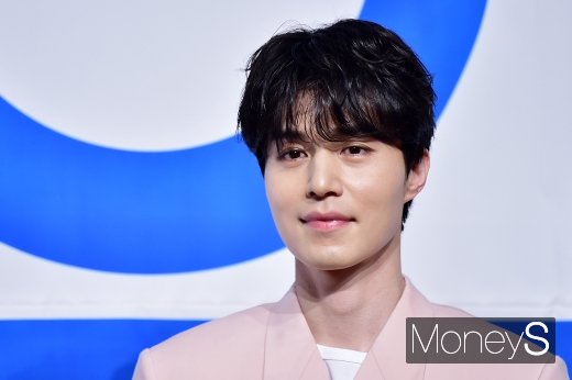 [머니S포토] 프로듀스X101 이동욱, 우수에 찬 눈빛