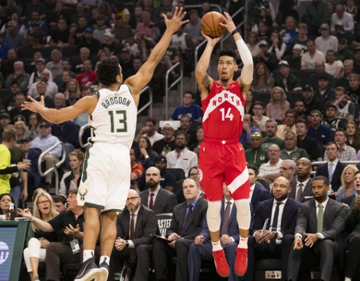 골든스테이트 워리어스와의 NBA 파이널에서 반등을 노리는 토론토 랩터스의 대니 그린(오른쪽). /사진=로이터