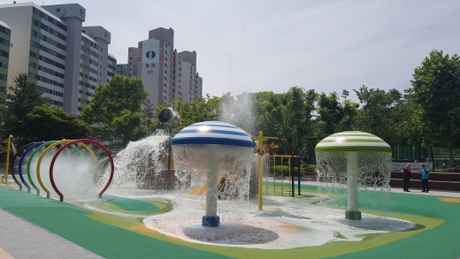 부평구 백운공원 어린이 물놀이장 전경 / 사진제공=부평구청