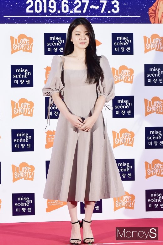 [머니S포토] 고아성, '단아한 자태 뽐내며'