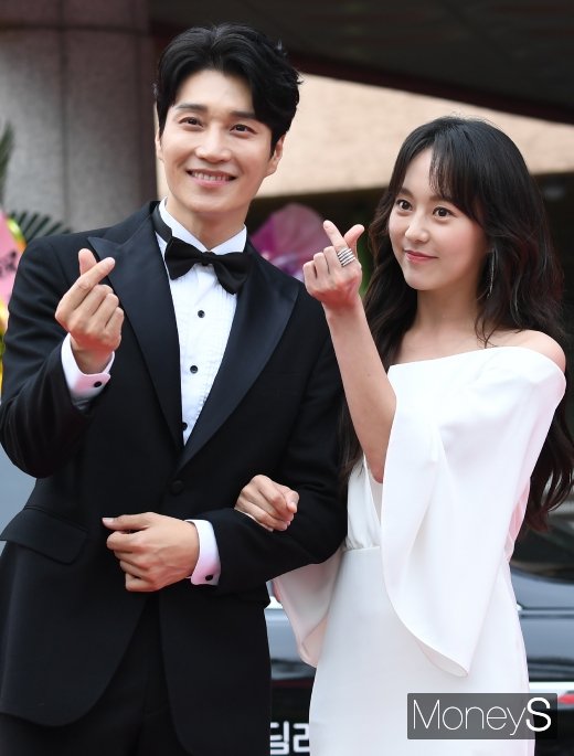 [머니S포토] 김다현·유다인 '오늘 사회 맡았어요'