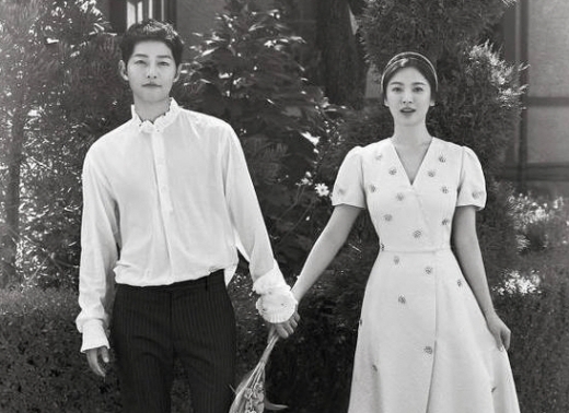 송중기 송혜교. /사진=블러썸&UAA엔터테인먼트     