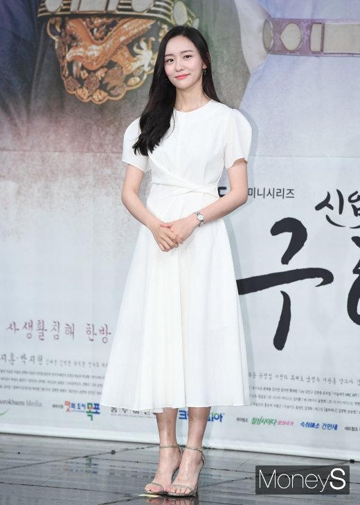 [머니S포토] 박지현, 청순한 화이트 드레스
