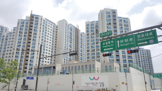 올 12월부터 입주가 예정된 고덕 센트럴아이파크 공사현장. /사진=김창성 기자