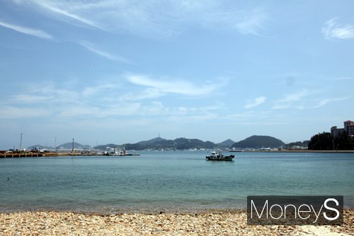 흑산도의 선물 배낭기미 해변 /사진=홍기철기자